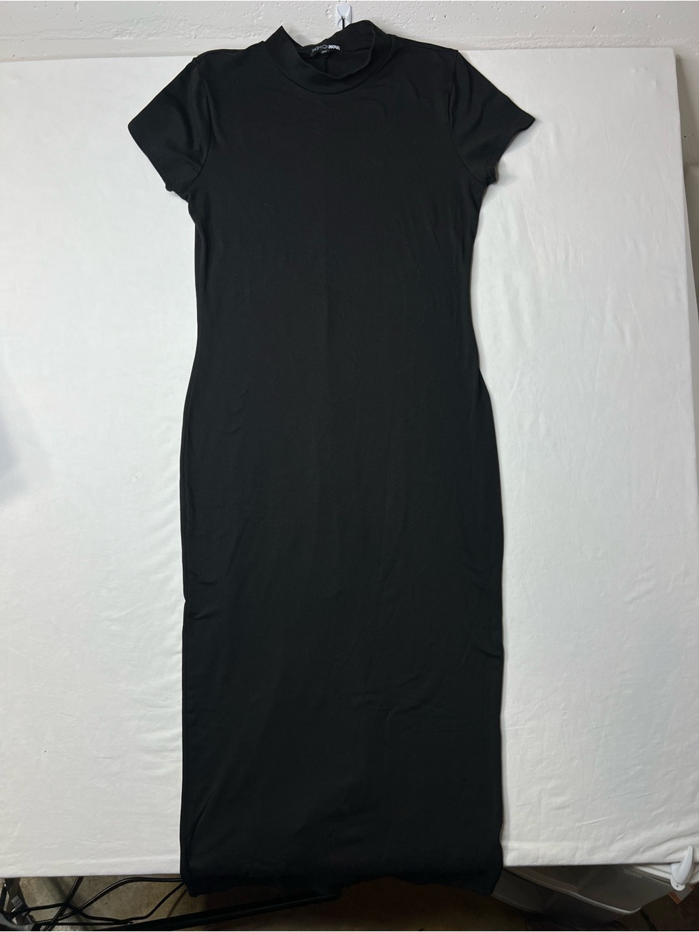Fashion Nova Black Short-Sleeve Mock Neck Midi/Maxi Dress